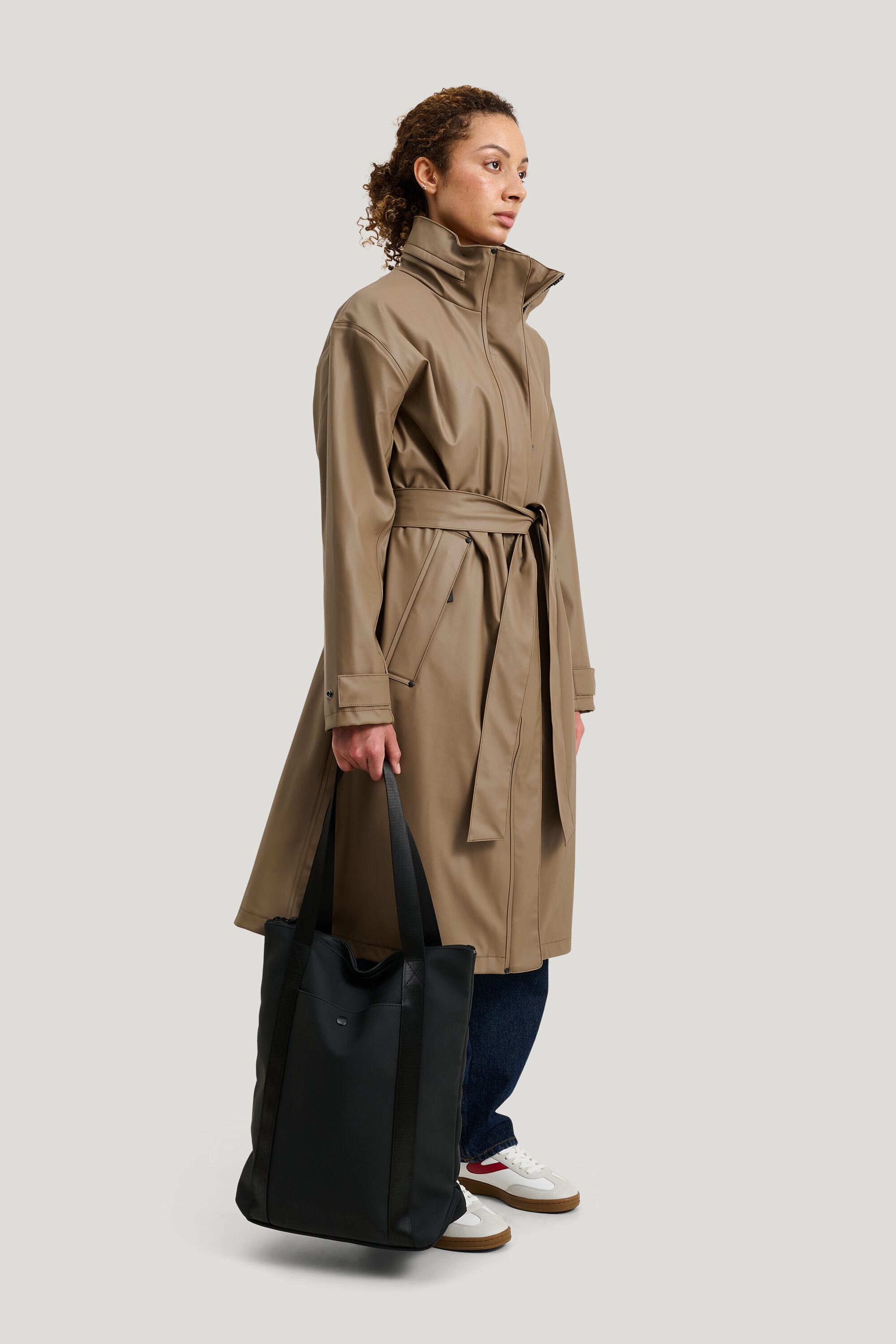 FIELD REGEN COAT