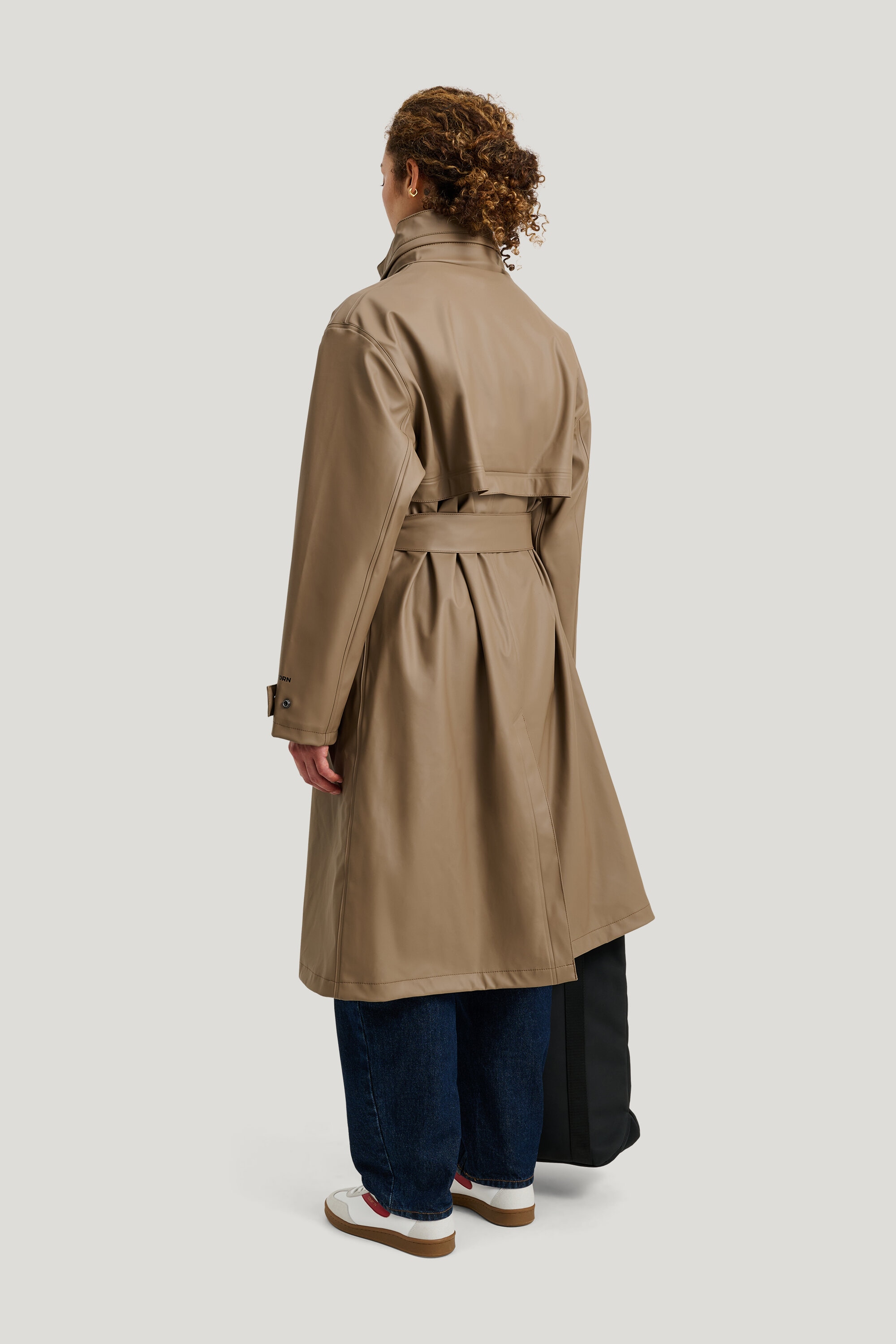 FIELD REGEN COAT